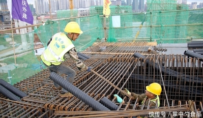 组图丨南充顺庆:省级重点基础设施建设假期"不打烊"